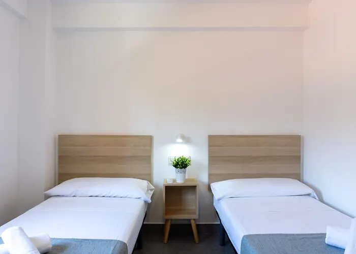 Apartamento Amplio Con Dos Banos